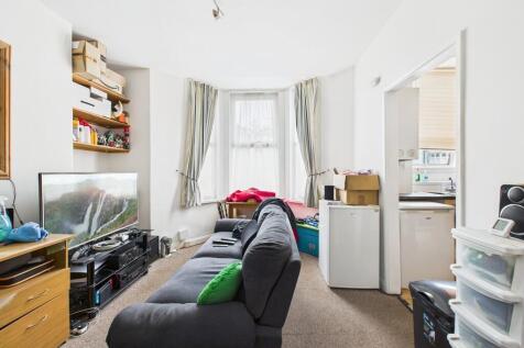 CAM03974G0-PR0222...