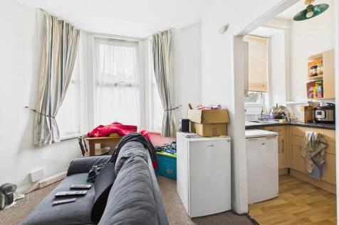 CAM03974G0-PR0222...