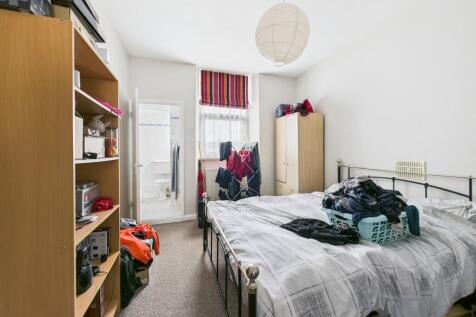 CAM03974G0-PR0222...