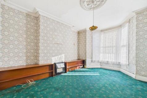 CAM02089G0-PR0587...