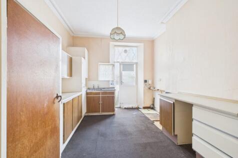 CAM02089G0-PR0587...