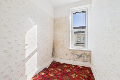 CAM02089G0-PR0587...