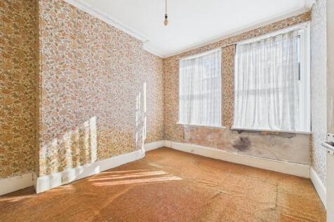 CAM02089G0-PR0587...