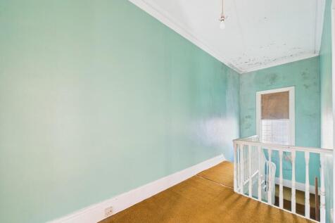 CAM02089G0-PR0587...