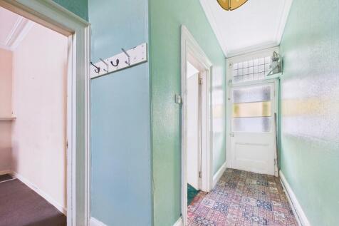 CAM02089G0-PR0587...