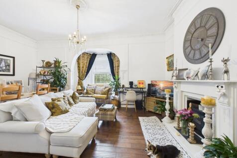 CAM03974G0-PR0224...