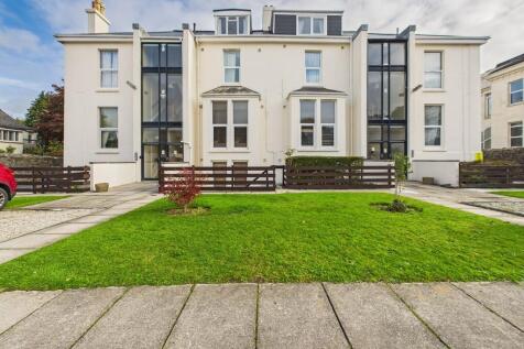 CAM03974G0-PR0220...