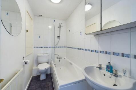 CAM02089G0-PR0346...