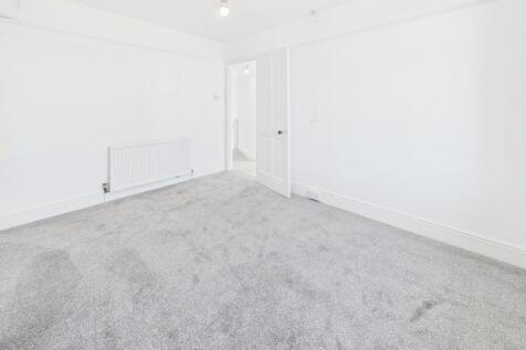 CAM02089G0-PR0460...