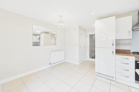 CAM03974G0-PR0242...