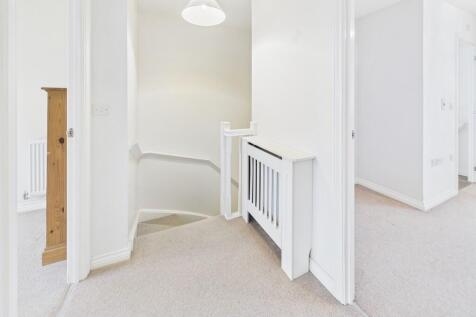 CAM03974G0-PR0242...