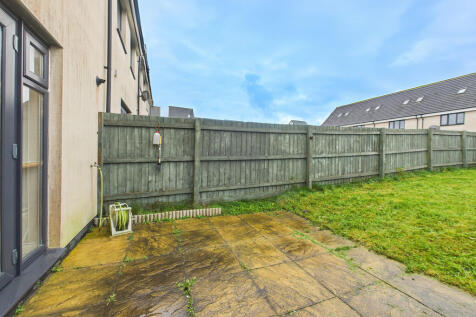 CAM03974G0-PR0242...