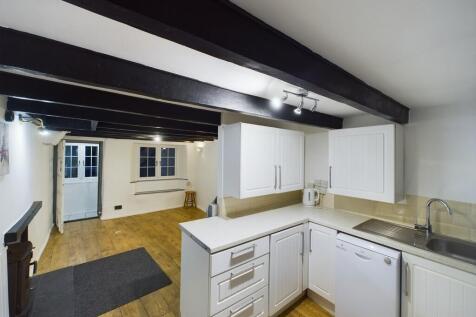 CAM02089G0-PR0348...