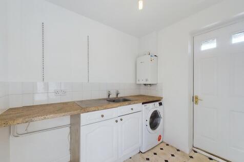 CAM02089G0-PR0235...