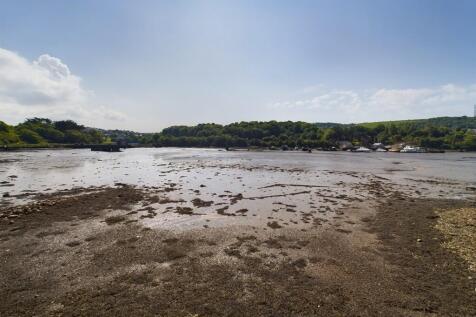 CAM02089G0-PR0235...