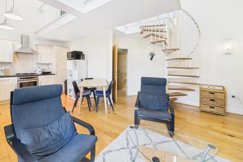 CAM02089G0-PR0608...