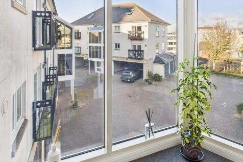 CAM02089G0-PR0608...