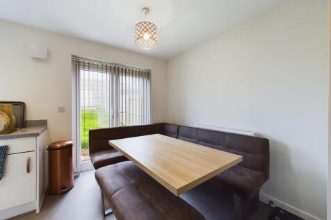 CAM03974G0-PR0007...