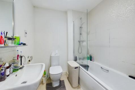 CAM03974G0-PR0007...