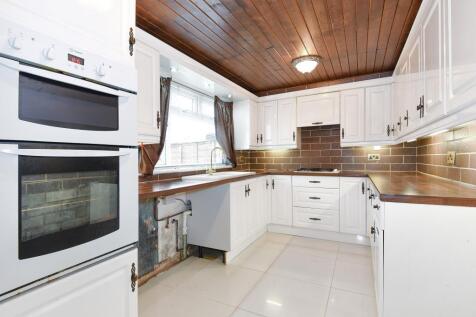 Kitchen / Breakfast Room