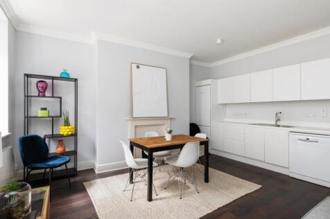 Apt Dining Area