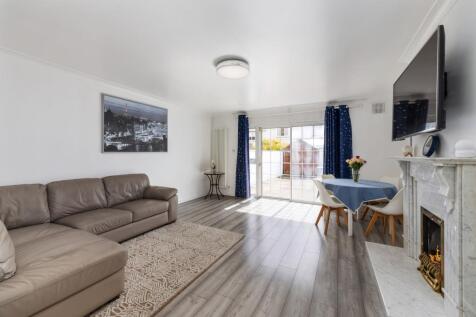 Living/ Dining Room