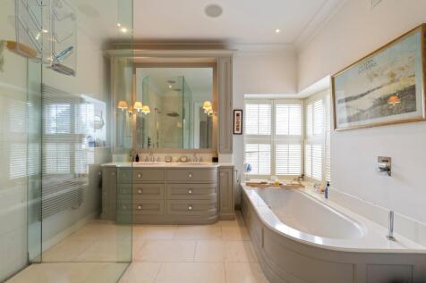Principle Bathroom