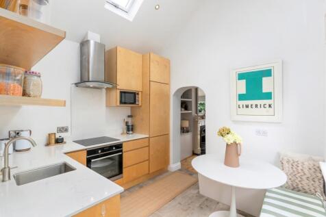 Dining/Kitchen