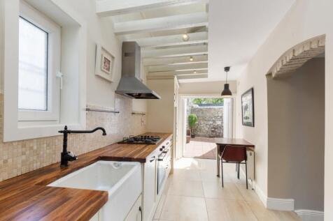 Kitchen 2