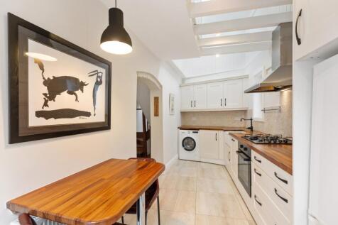Kitchen 3