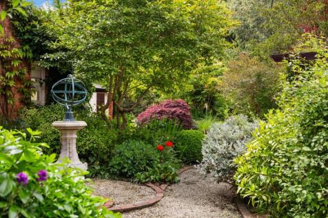 Side Garden