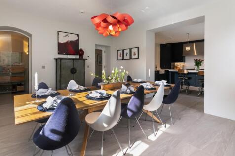 Din /Kit/Wine Cellar