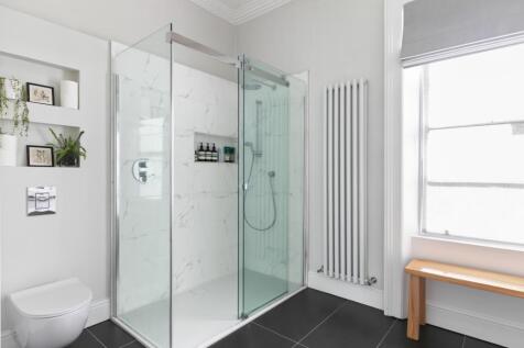 Shower Ensuite