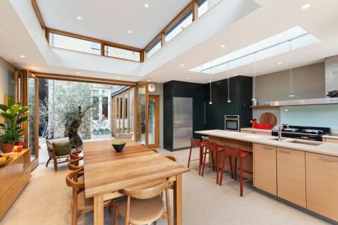 Breakfast Kitchen