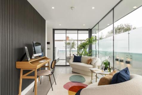 H Office / Guest Wc