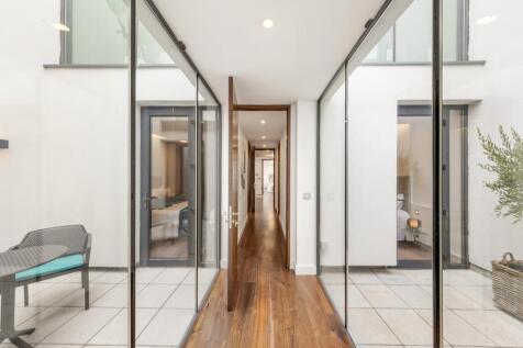 Hallway To Bed 1