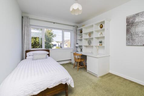 13 Bed2