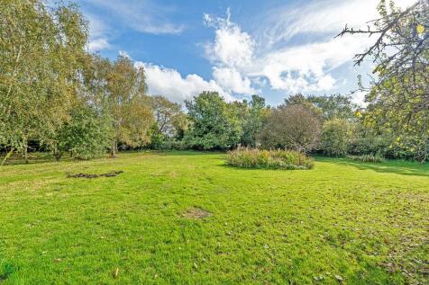 Gardens/Plot
