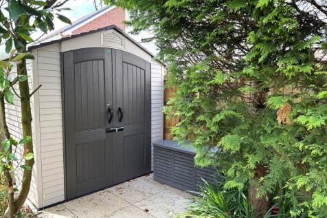 Shed