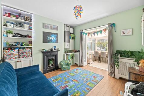 Dining/Family Room