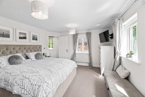 Double Bedroom
