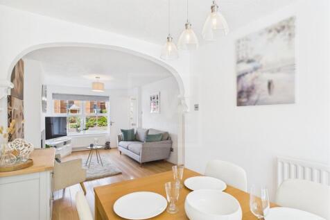 Living Room Diner