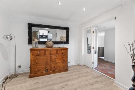 Breakfast Area/Dining