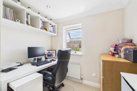 Home Office/Bedroom