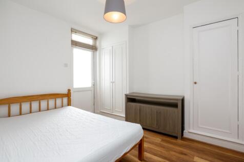 garratt-lane-sw18...