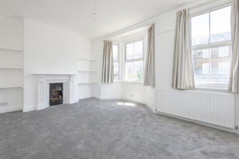 First-Floor-Flat-...