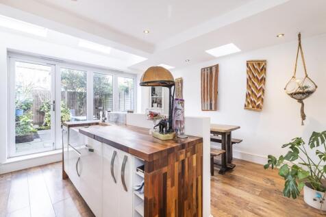 ravensbury-road-005