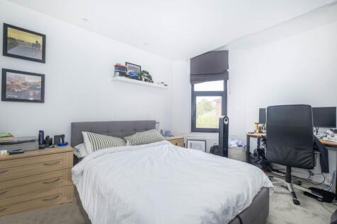 1e-rostella-road-...