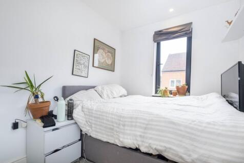 1e-rostella-road-...