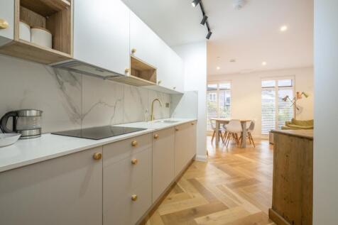 Flat-1-9D-Ravensb...